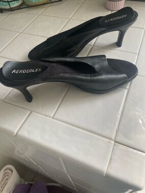 AEROSOLES Black Open-Toe Mule Heels